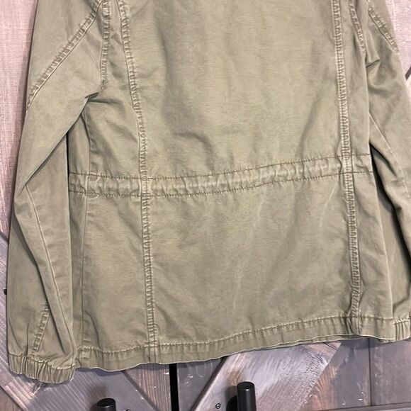 Old Navy Jacket - Picture 5 of 7